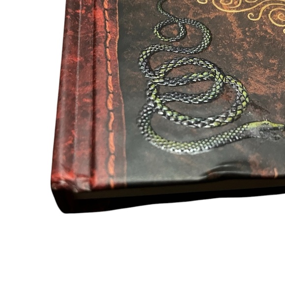 Hocus Pocus Spell Book Disney - Picture 5 of 8